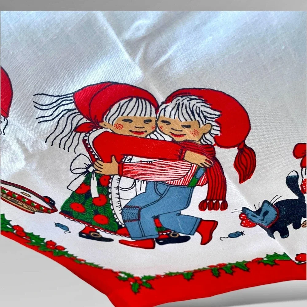 Scandinavian Christmas SMALL Square Tableware NOS 24